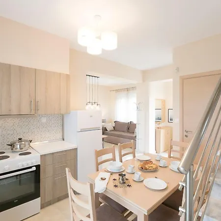 Palm Tree Maisonettes #feelslikehome