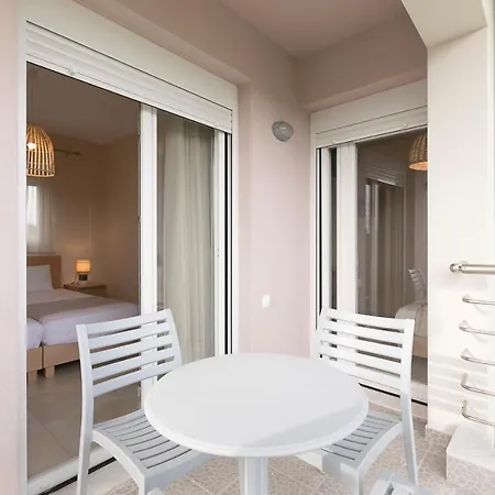 Palm Tree Maisonettes #feelslikehome * オルモス・パナギアス