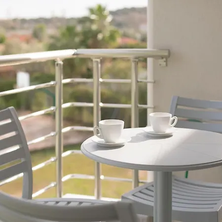 Palm Tree Maisonettes #feelslikehome アパート *