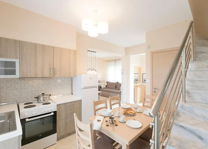 Palm Tree Maisonettes #feelslikehome