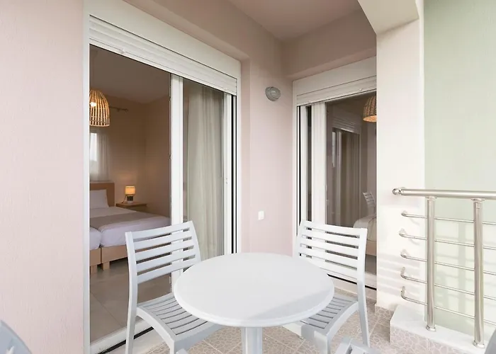 Palm Tree Maisonettes #feelslikehome * Ormos Panagias