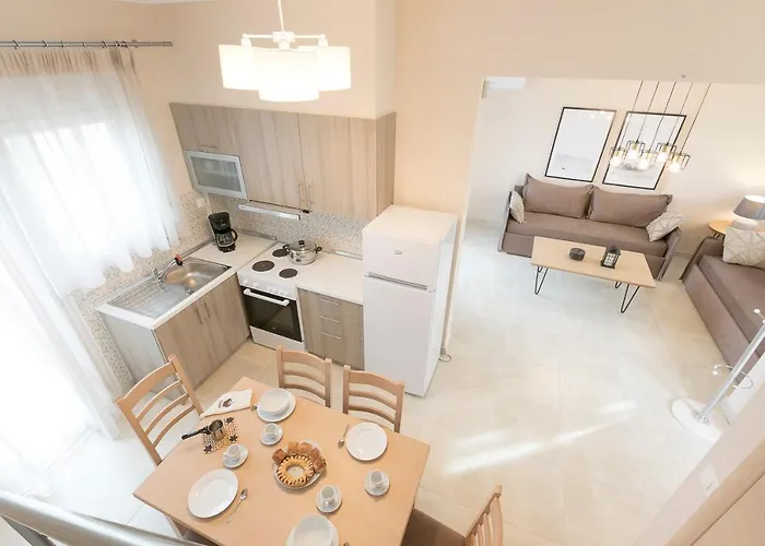 Palm Tree Maisonettes #feelslikehome *