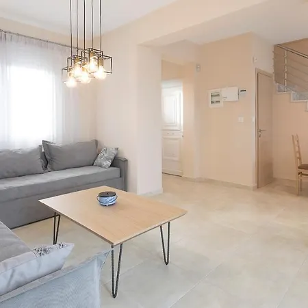 Palm Tree Maisonettes #feelslikehome Ormos Panagias